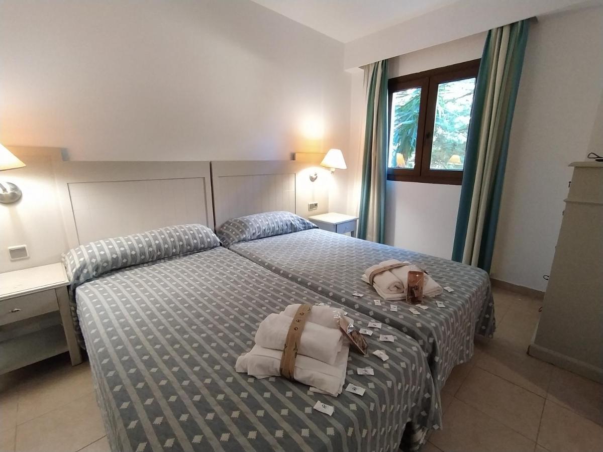 Apartamento Dos Dormitorios Bajo, Vistas Piscina Isla Canela Esterno foto